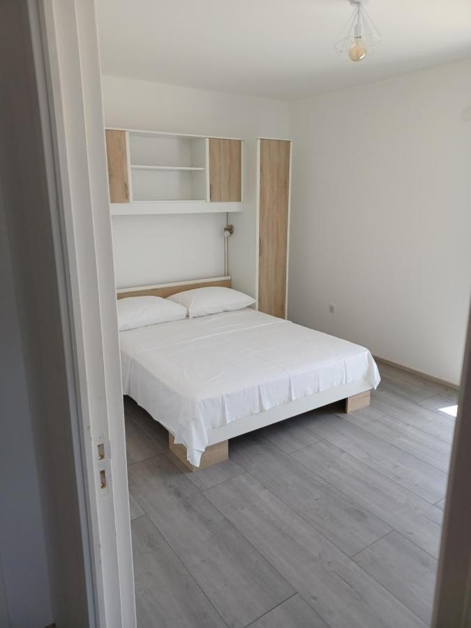 Apartmani Jelic Stanici ภายนอก รูปภาพ